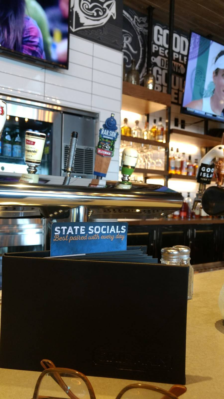 North Barrie Crossing Shopping Centre | shopping mall | Cundles Rd E, Barrie, ON L4M 0G9, Canada | 4164083080 OR +1 416-408-3080