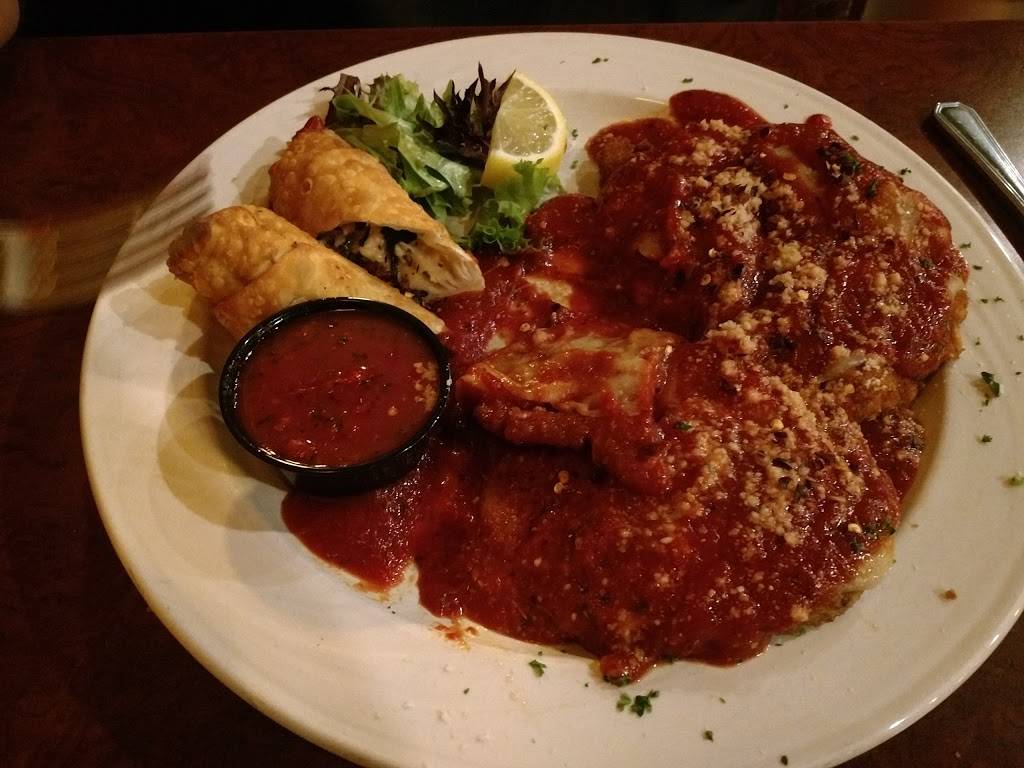 Johnnys Fine Food & Spirits | restaurant | 7807 Market St, Boardman, OH 44512, USA | 3307588262 OR +1 330-758-8262