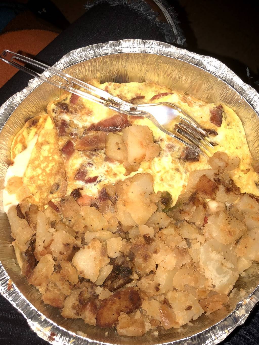 Kouros Bay Diner | restaurant | 3861 Nostrand Ave, Brooklyn, NY 11235, USA | 7187435777 OR +1 718-743-5777