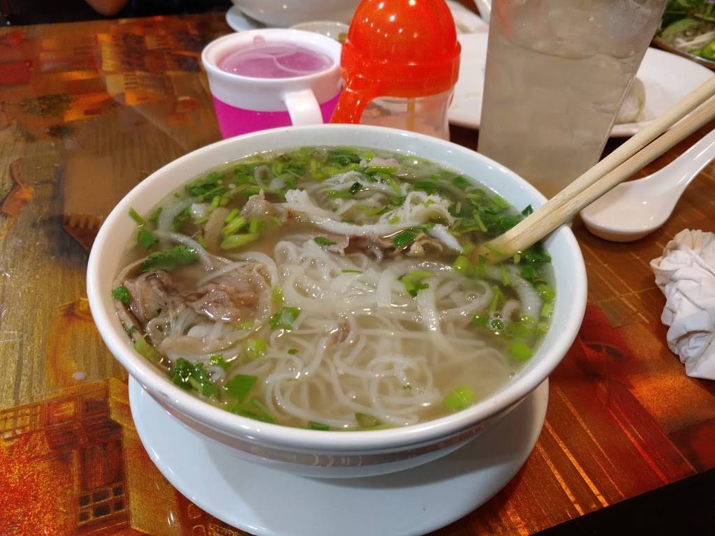 Pho Golden | restaurant | 1268 MD-3, Crofton, MD 21114, USA | 4432924323 OR +1 443-292-4323