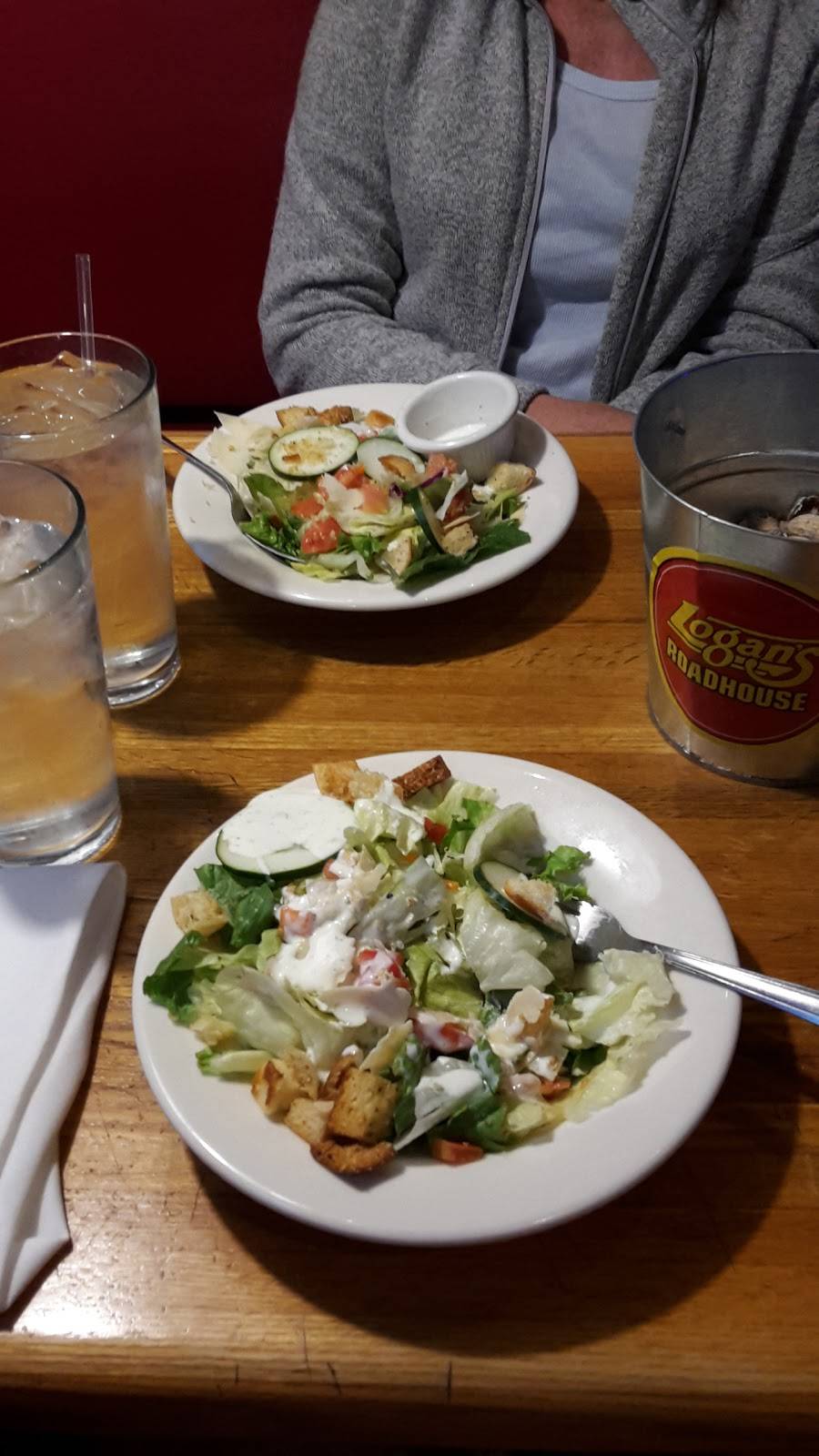 Logans Roadhouse | restaurant | 3310 California Ave, Bakersfield, CA 93304, USA | 6618611447 OR +1 661-861-1447