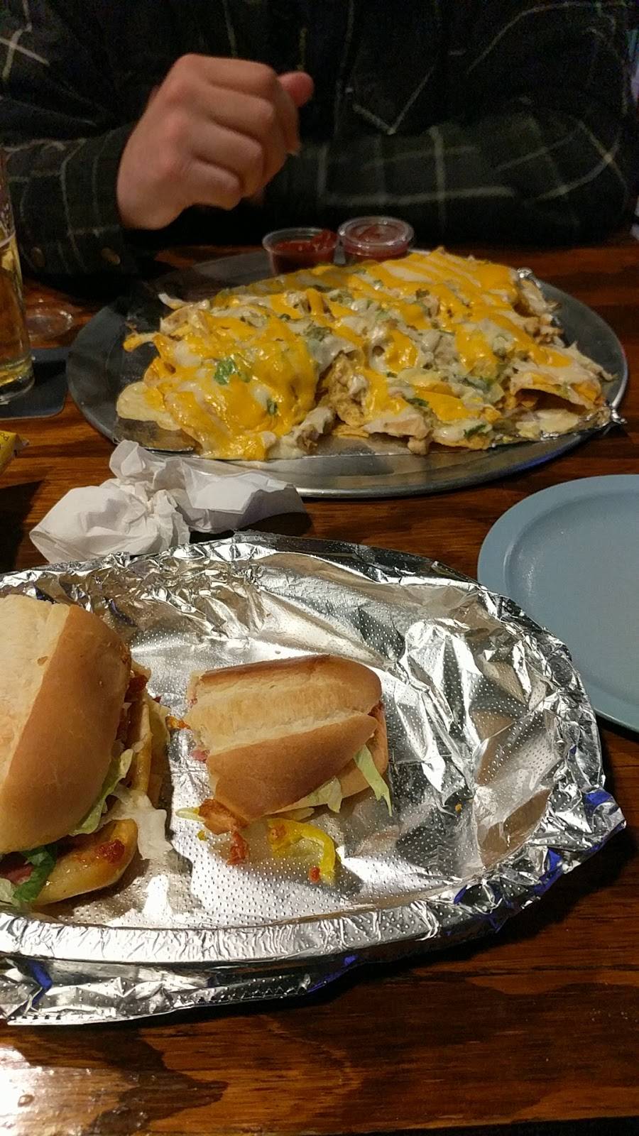 Berties Music Bar | restaurant | 1129 E Main St, Richmond, IN 47374, USA | 7659665252 OR +1 765-966-5252