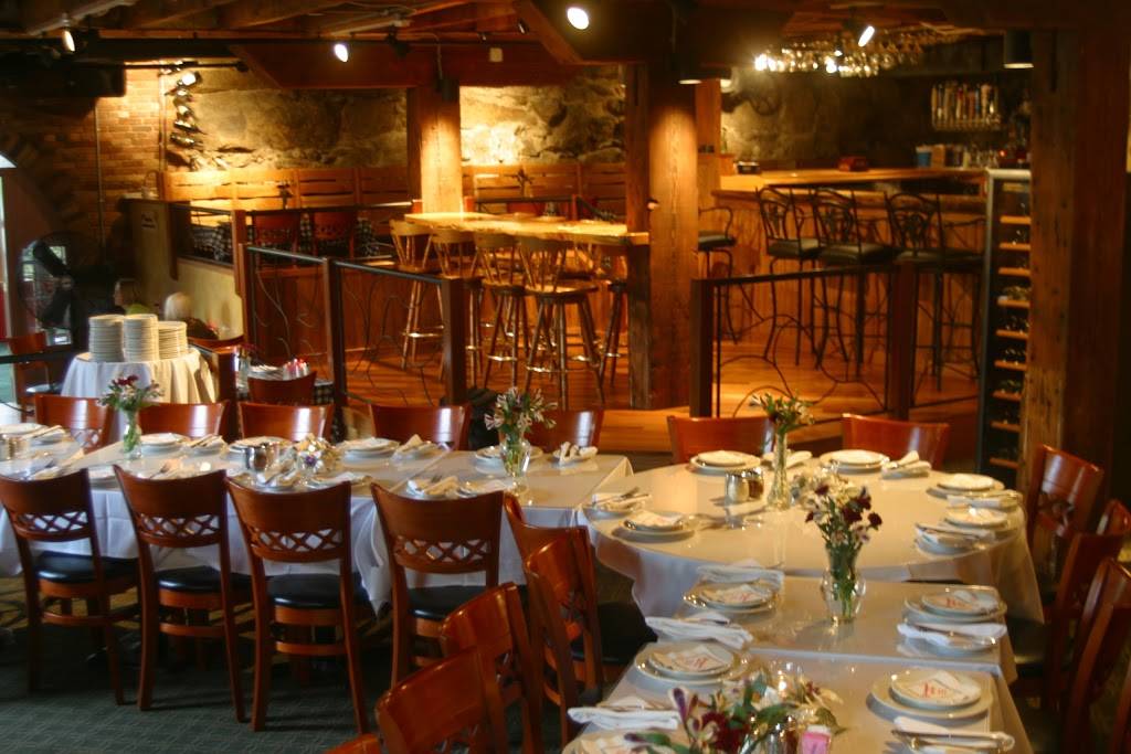 Giuseppes Pizzeria & Ristorante | restaurant | 312 Daniel Webster Hwy #3, Meredith, NH 03253, USA | 6032793313 OR +1 603-279-3313