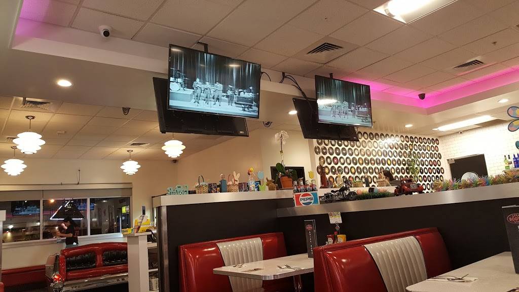 Great Scotts Eatery Denver | restaurant | 1295 Cortez St, Denver, CO 80221, USA | 3034283558 OR +1 303-428-3558