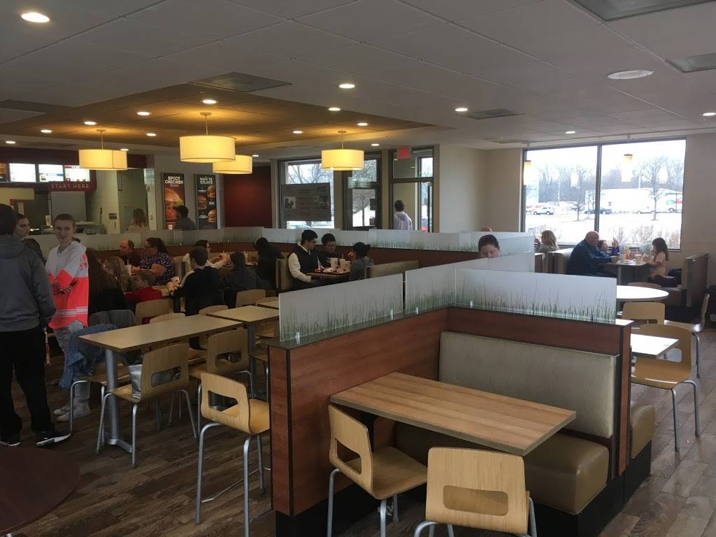 Wendys | restaurant | 528 S Duff Ave, Ames, IA 50010, USA | 5152329369 OR +1 515-232-9369