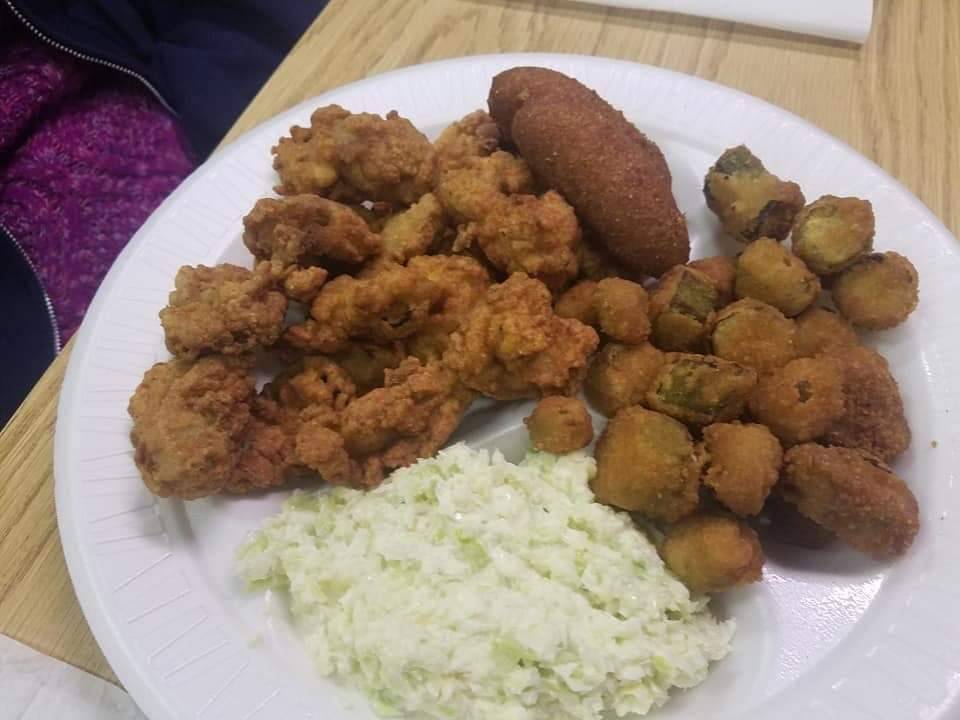 The Well of Severn LLC | restaurant | 406 Main St, Severn, NC 27877, USA | 2523959000 OR +1 252-395-9000