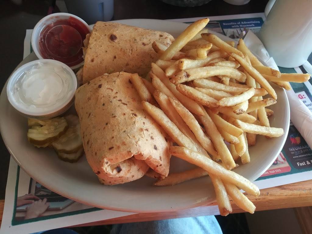 Athens Country Cafe | cafe | 220 Alfred St, Athens, WI 54411, USA | 7152572277 OR +1 715-257-2277