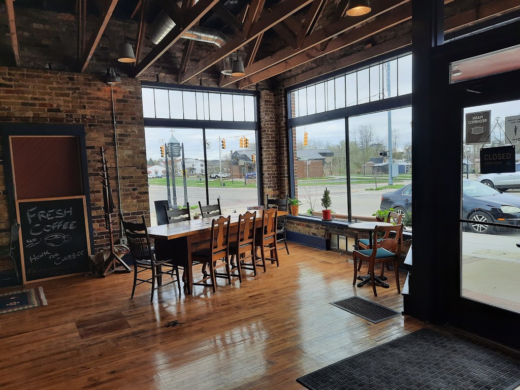 Sawyers Brewing Company | restaurant | 4574 Dowling St, Montague, MI 49437, USA | 2318556044 OR +1 231-855-6044