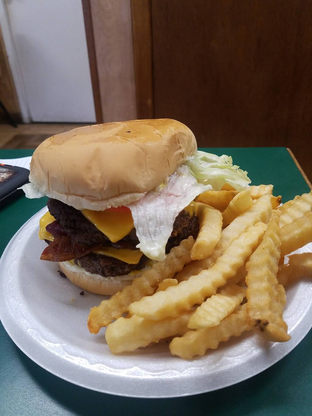 Fuzzys | meal takeaway | 105 E Church St, Mt Vernon, GA 30445, USA | 9125832424 OR +1 912-583-2424