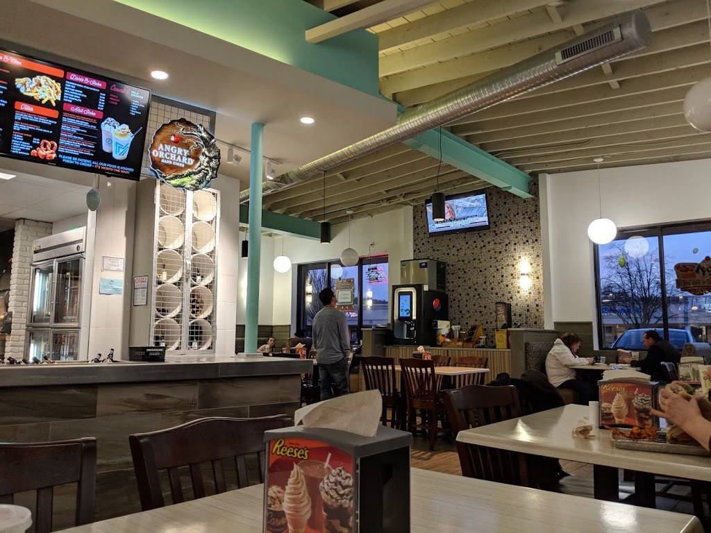 Fresh Craft Grille | restaurant | 650 Farmington Ave, Bristol, CT 06010, USA | 8605064203 OR +1 860-506-4203