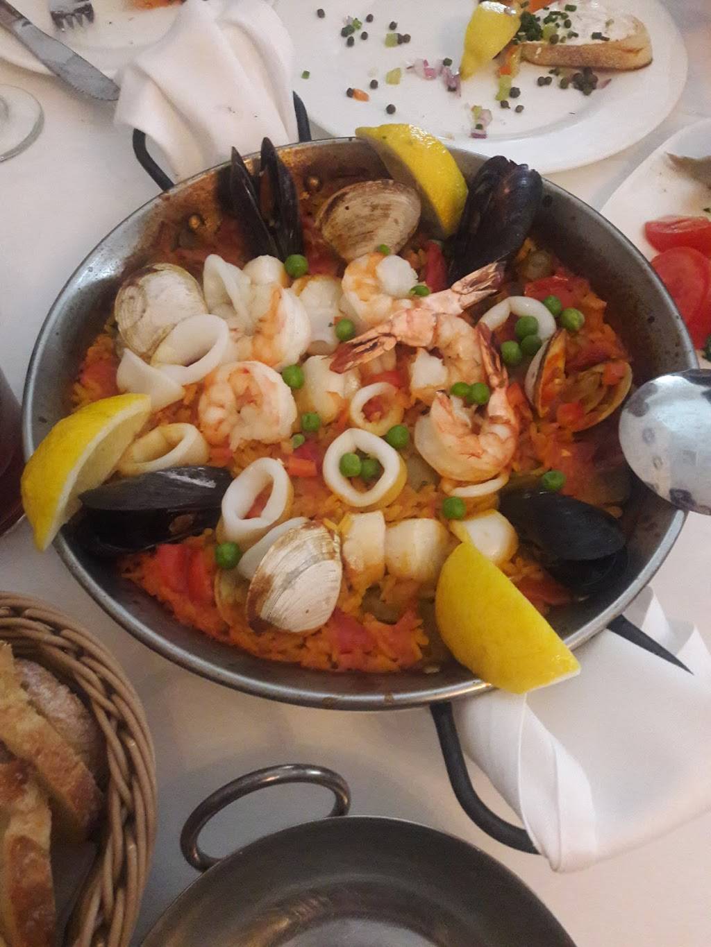 Mesón Sabika | restaurant | 1025 Aurora Ave, Naperville, IL 60540, USA | 6309833000 OR +1 630-983-3000