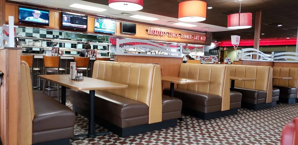 Dennys | restaurant | 1401 Tintern St, Chesapeake, VA 23320, USA | 7573129008 OR +1 757-312-9008