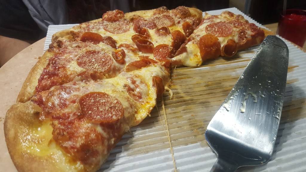 Marcos Pizza | meal delivery | 1230 S Hover St, Longmont, CO 80501, USA | 7207594900 OR +1 720-759-4900