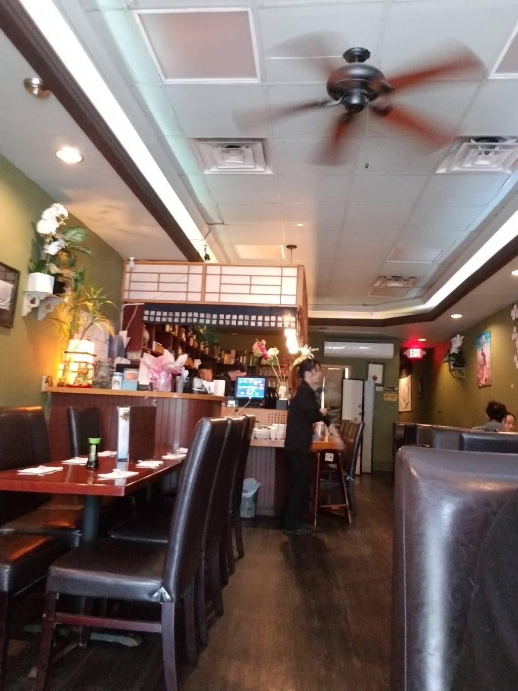 Midori Sushi | restaurant | 237 Raritan Ave, Highland Park, NJ 08904, USA | 7322464511 OR +1 732-246-4511