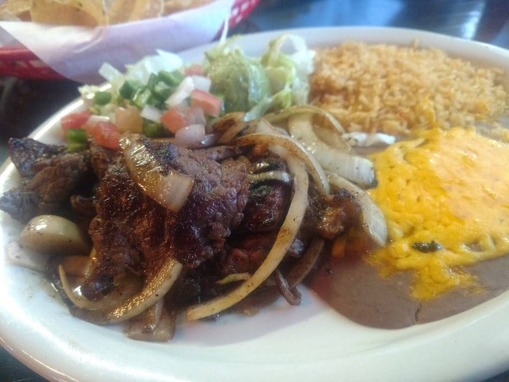 Chuys Mexican Restaurant | restaurant | 9120 Boat Club Rd, Fort Worth, TX 76179, USA | 8175075445 OR +1 817-507-5445