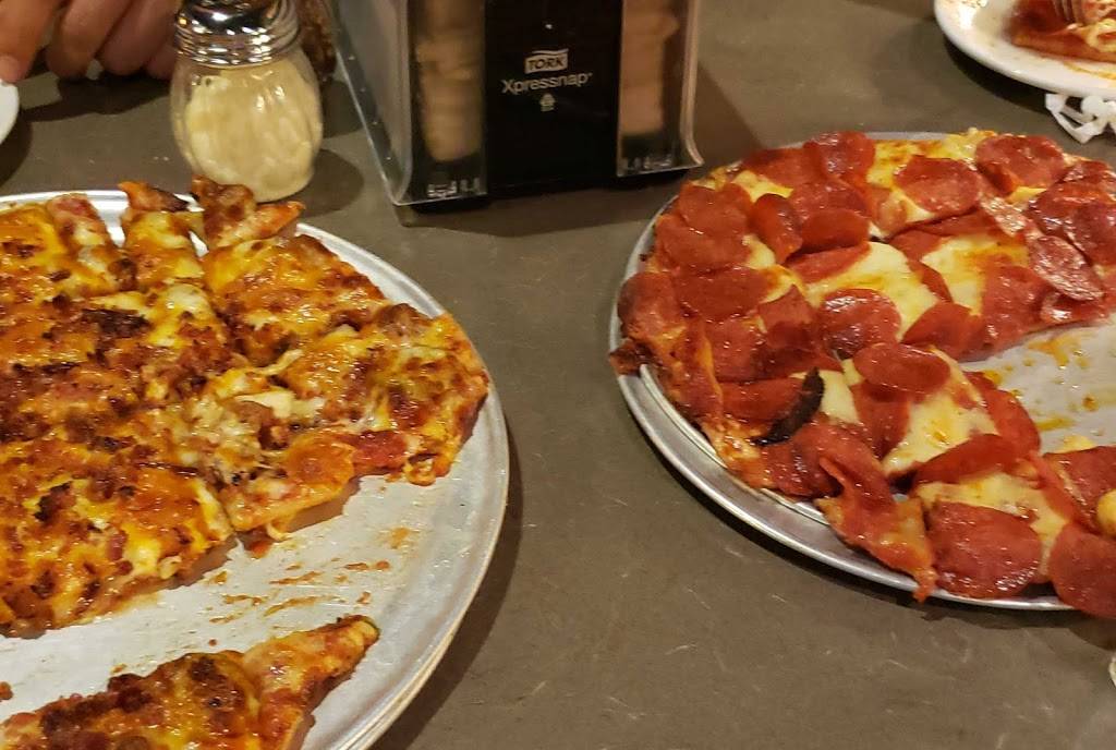 The Brothers Three | restaurant | 1302 Marinette Ave, Marinette, WI 54143, USA | 7157359054 OR +1 715-735-9054