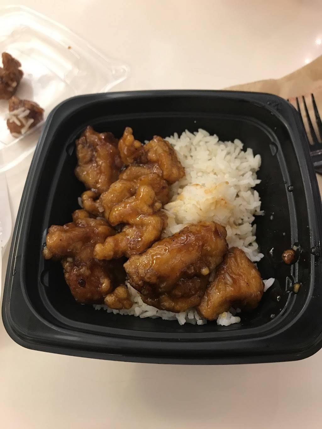 Panda Express | restaurant | 1200 Towne Centre Blvd #2072, Provo, UT 84601, USA | 8018523400 OR +1 801-852-3400