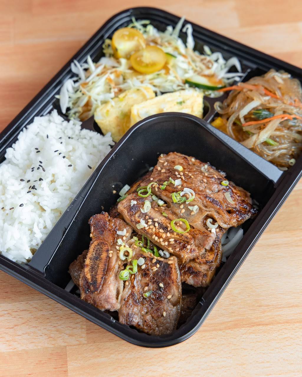Nabi Bento | restaurant | 2 Hutton Centre Dr #201, Santa Ana, CA 92707, USA | 6572470055 OR +1 657-247-0055