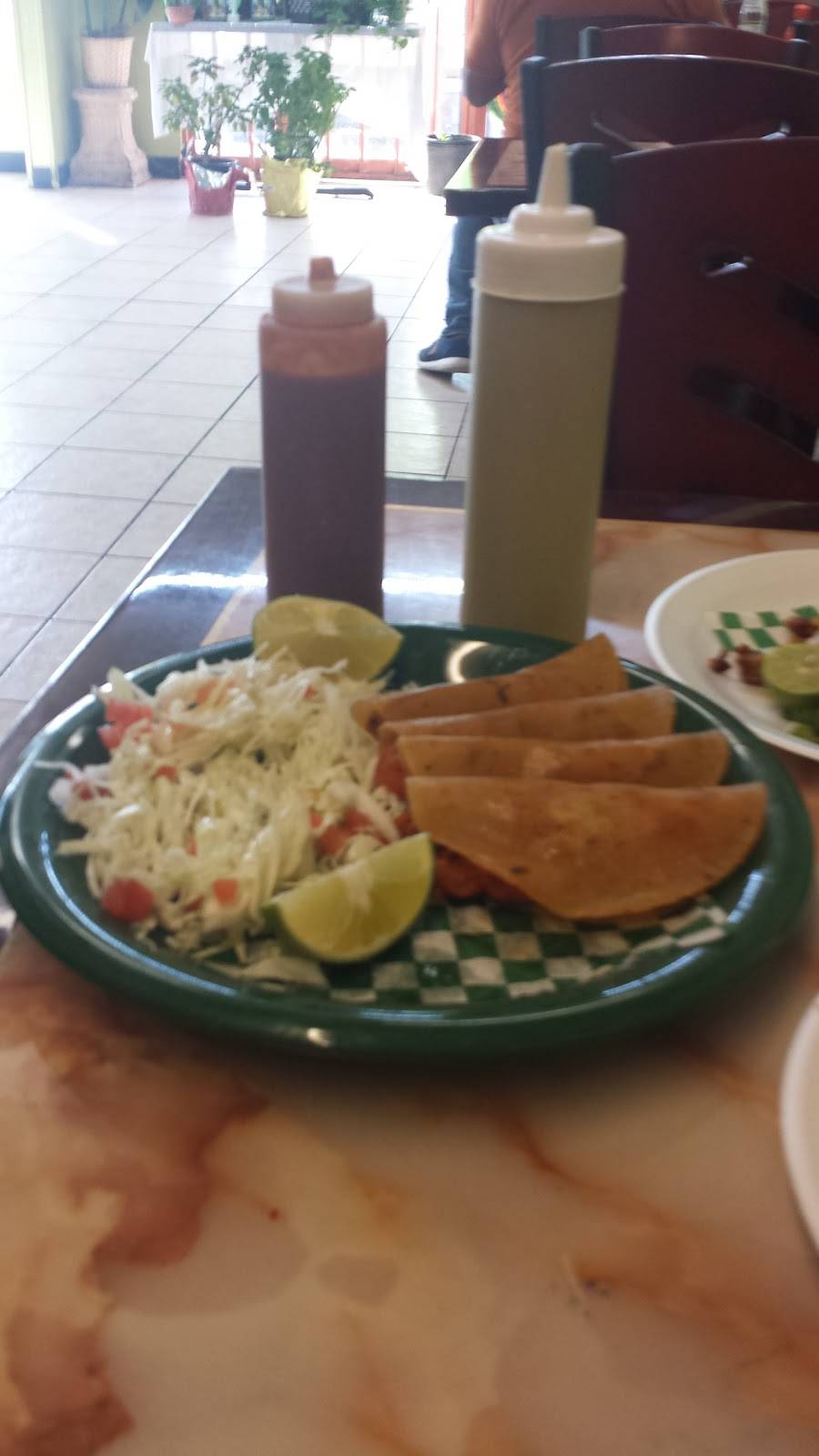 Taco Rico | restaurant | 705 18th St, Plano, TX 75074, USA | 9723129220 OR +1 972-312-9220