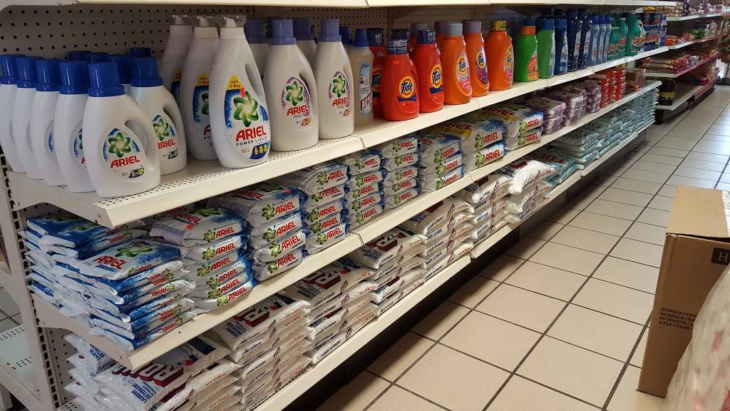 La Potosina Mexican Supermarket | restaurant | 5324 38th St, Indianapolis, IN 46254, USA | 3172999610 OR +1 317-299-9610