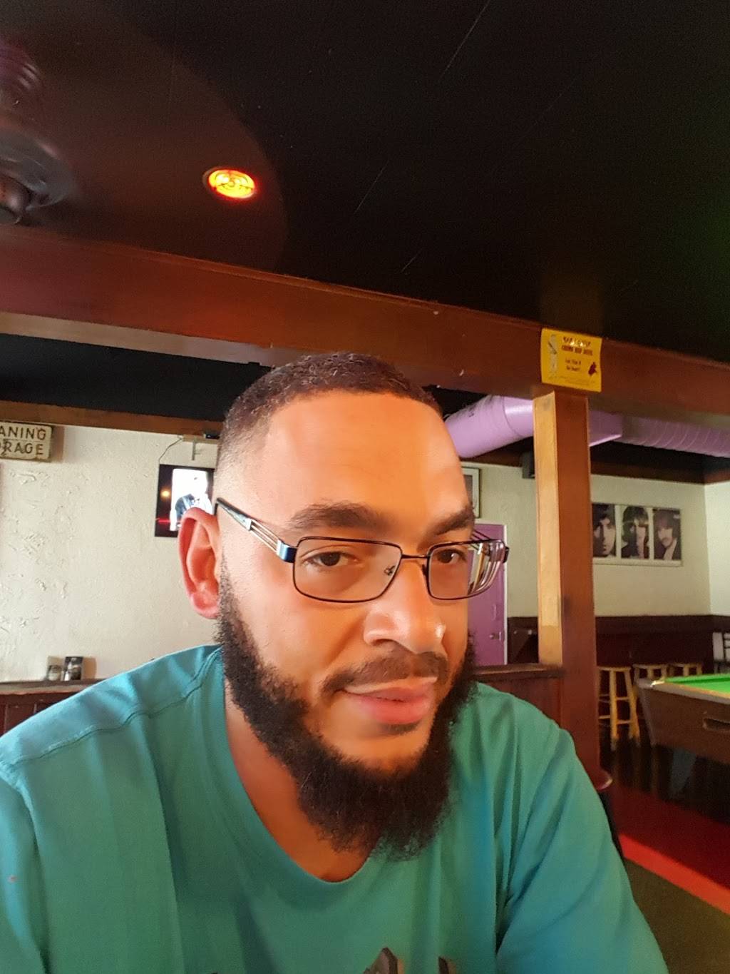 M.T. Glass | restaurant | 2958, 13443 Cedar Rd, Cleveland Heights, OH 44118, USA | 2169320603 OR +1 216-932-0603