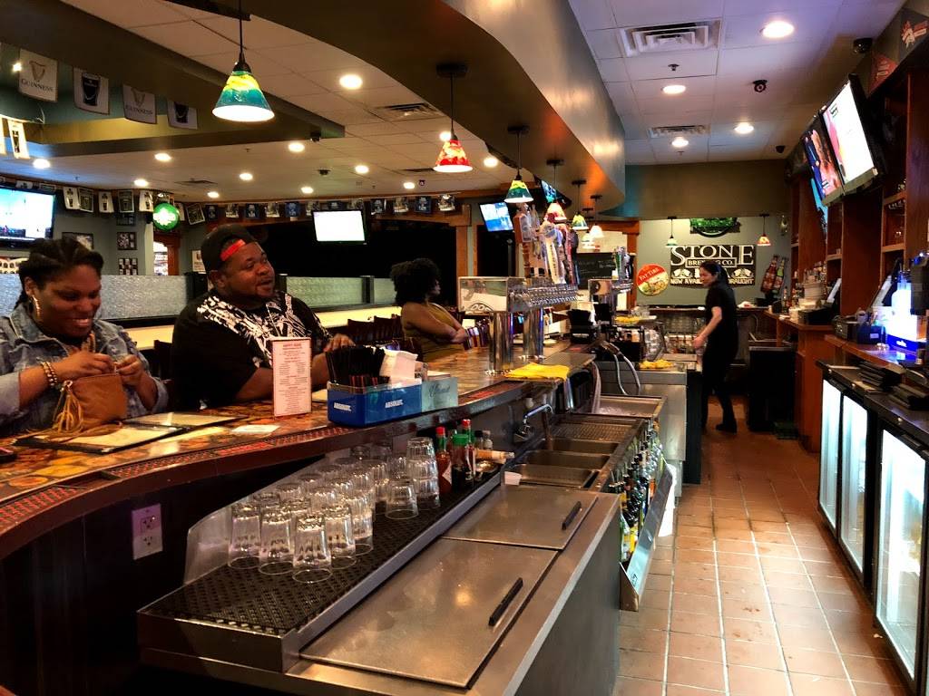 Old Dominion BrewHouse | restaurant | 6504 America Blvd #105, Hyattsville, MD 20782, USA | 3018871818 OR +1 301-887-1818