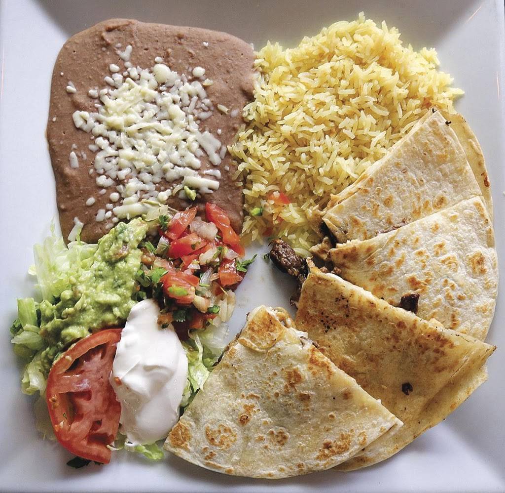 El Palenque Bar & Grill | restaurant | 242 Millwood Ave, Winchester, VA 22601, USA | 5406784169 OR +1 540-678-4169