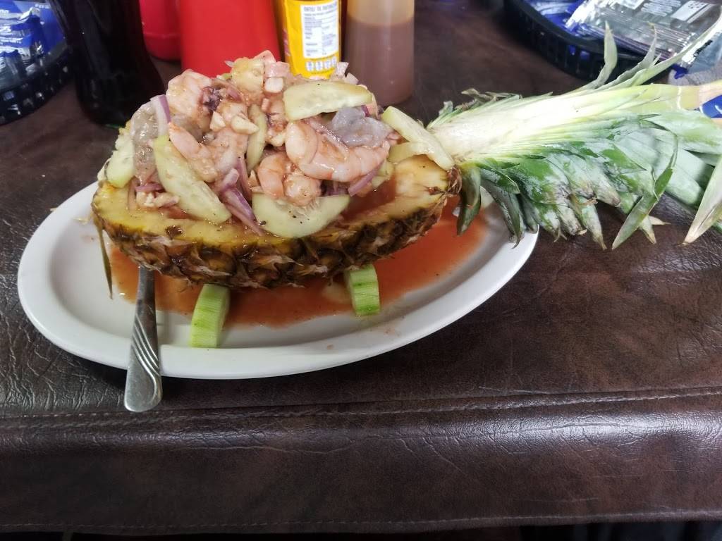 Mariscos El Güero Kiko | restaurant | Boulevard 2000 S/N, Francisco Villa 2da Sección, Francisco Villa 2da Secc, Tijuana, B.C., Mexico | 016646954697 OR +52 664 695 4697