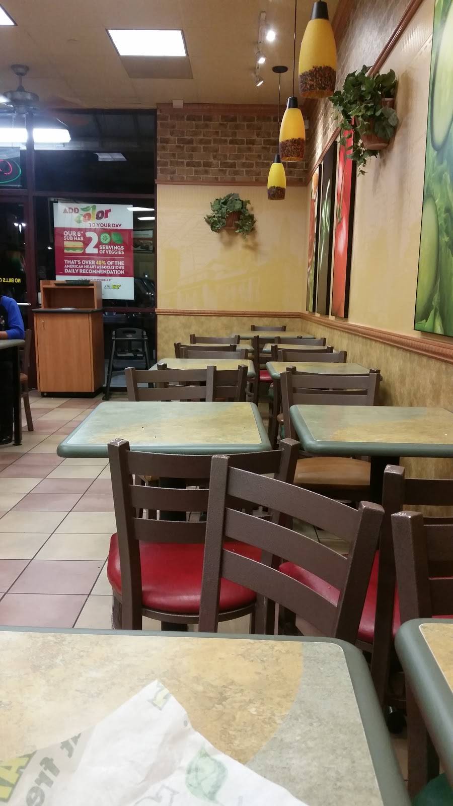 Subway | restaurant | 2441 Claribel Rd i, Riverbank, CA 95367, USA | 2098693360 OR +1 209-869-3360