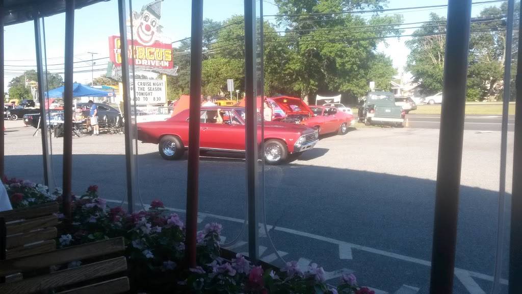 Circus Drive-In | restaurant | 1861 NJ-35, Wall Township, NJ 07719, USA | 7324492650 OR +1 732-449-2650