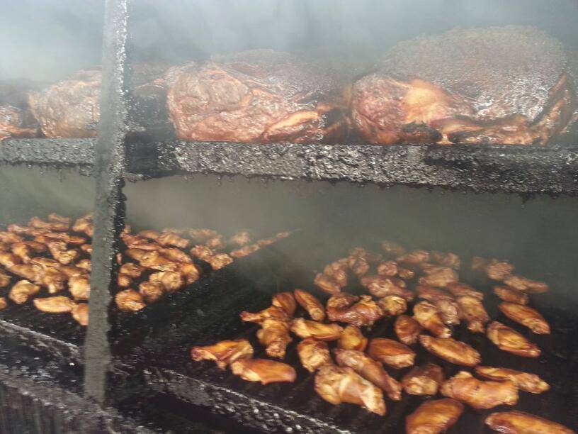 Choo Choo BBQ of Hixson | restaurant | 6410 Hixson Pike, Hixson, TN 37343, USA | 4238439554 OR +1 423-843-9554