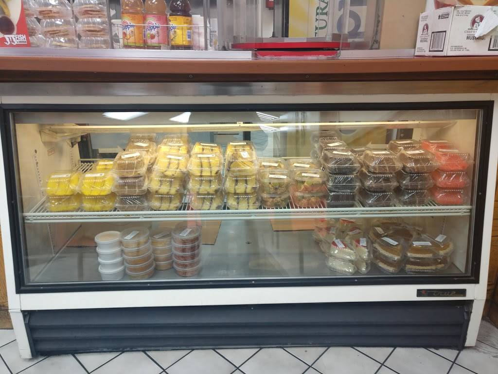 JJ Fish & Chicken | restaurant | 2567 Burr St, Gary, IN 46406, USA | 2198445423 OR +1 219-844-5423