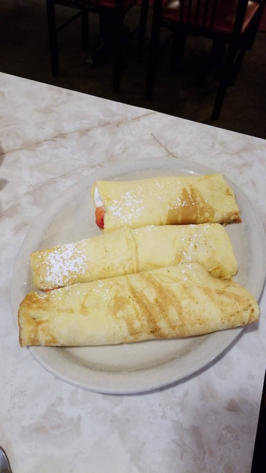 Maple Cafe | restaurant | 68867 M-62, Edwardsburg, MI 49112, USA | 2696633291 OR +1 269-663-3291