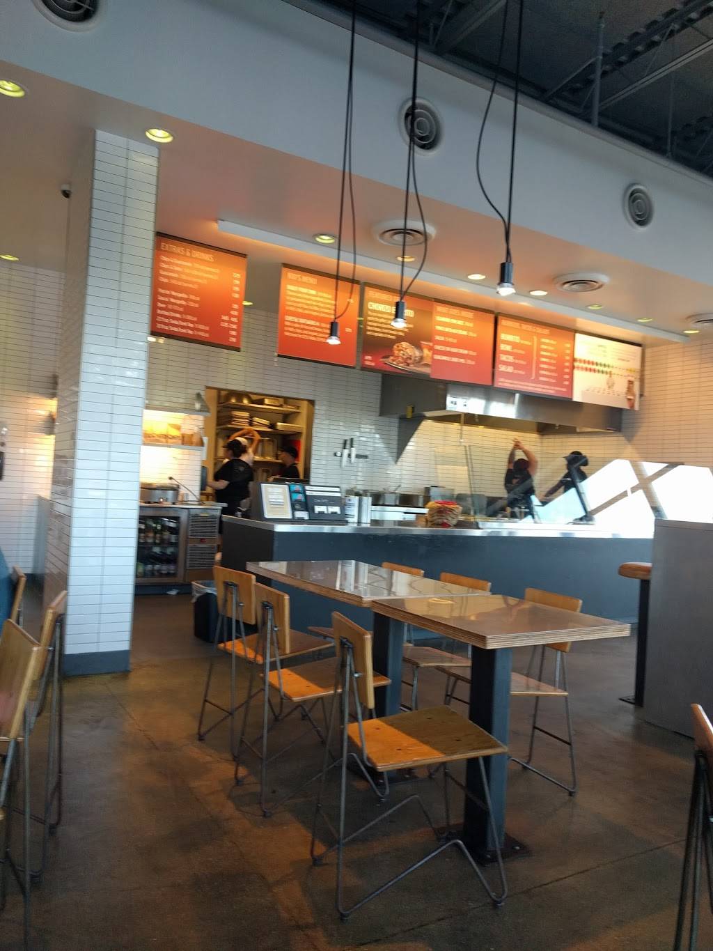 Chipotle Mexican Grill | restaurant | 7150 McCormick Blvd, Lincolnwood, IL 60712, USA | 8473240826 OR +1 847-324-0826
