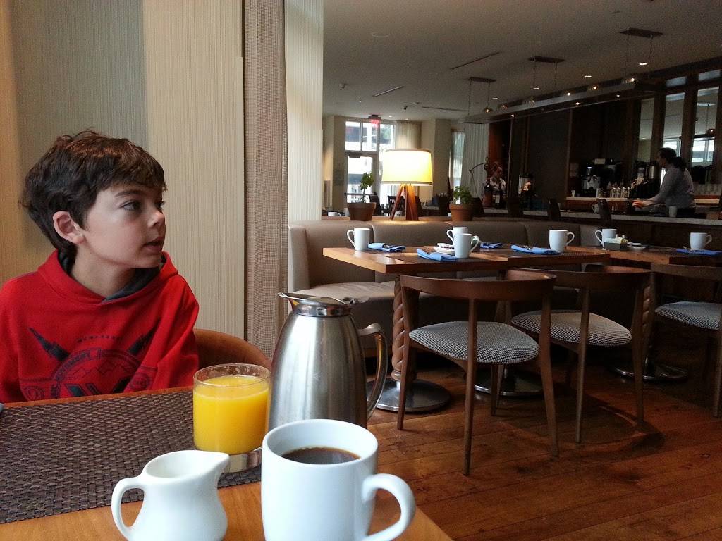 Bay Street Kitchen | restaurant | 285 Bay St, Long Beach, CA 90802, USA | 5624361047 OR +1 562-436-1047