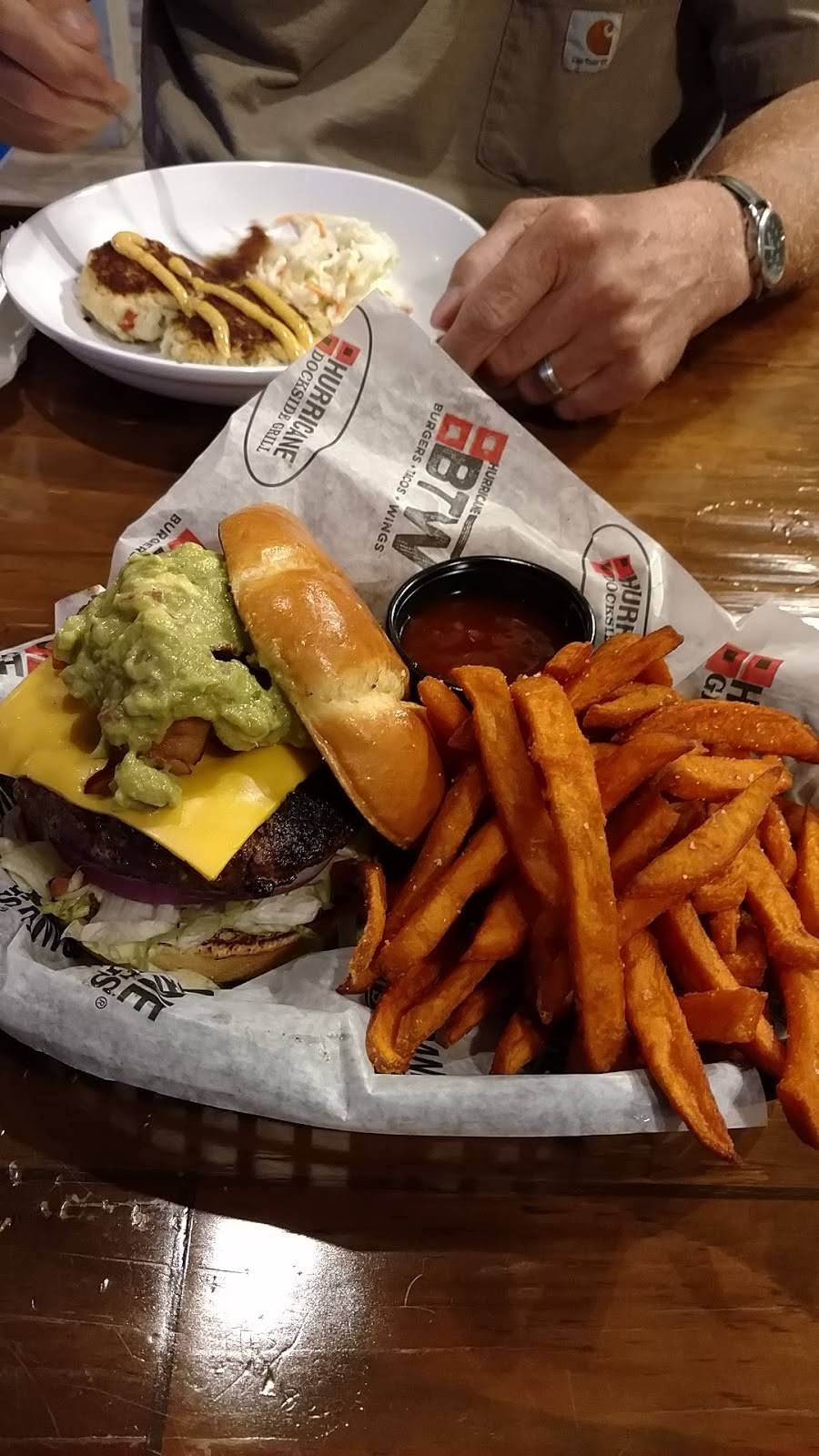 Hurricane Dockside Grill | restaurant | 1703 Massey Blvd, Hagerstown, MD 21740, USA | 3017900099 OR +1 301-790-0099