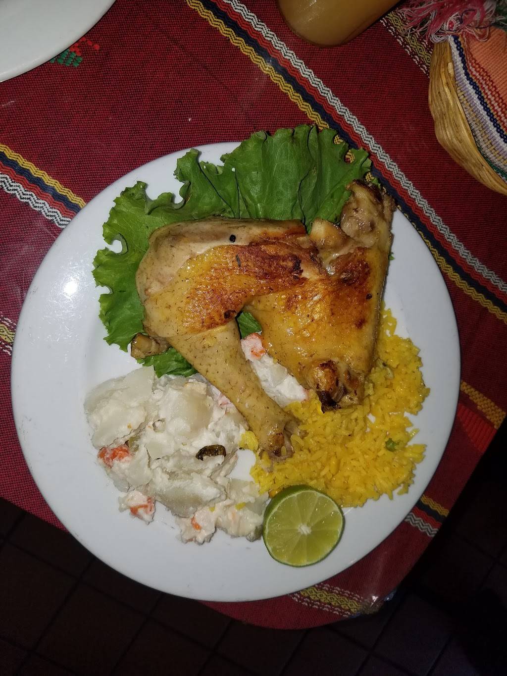 El Rinconcito Chapin | restaurant | 3831 International Blvd, Oakland, CA 94601, USA | 5102134434 OR +1 510-213-4434