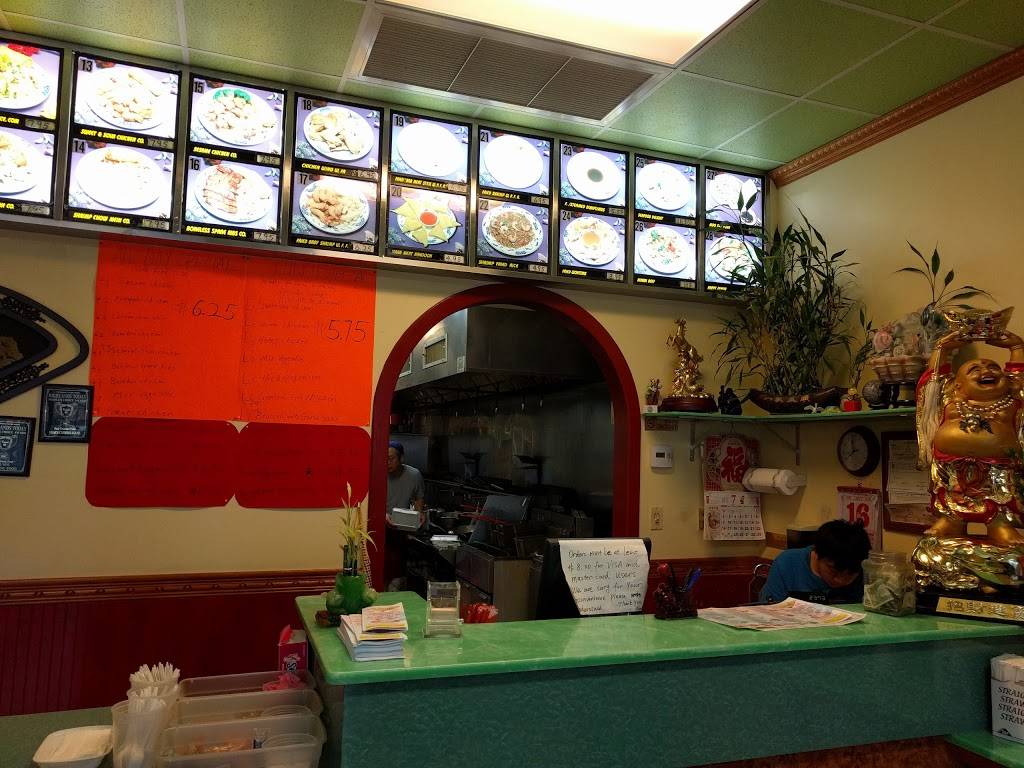 Yums | meal takeaway | 295 NW Commons Loop #109, Lake City, FL 32055, USA | 3867558883 OR +1 386-755-8883