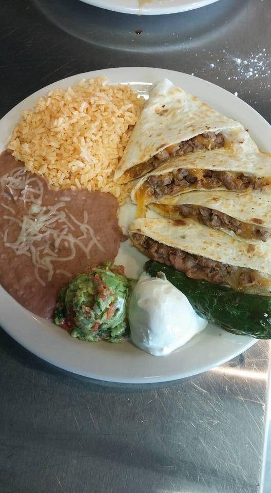 Restaurant y Tacos El Chino | restaurant | 9748 Brockbank Dr, Dallas, TX 75220, USA | 2143532203 OR +1 214-353-2203