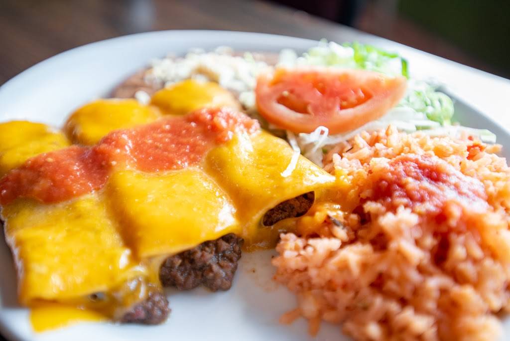 Pepes Mexican Restaurant | restaurant | 3231 W 63rd St, Chicago, IL 60629, USA | 7737786673 OR +1 773-778-6673