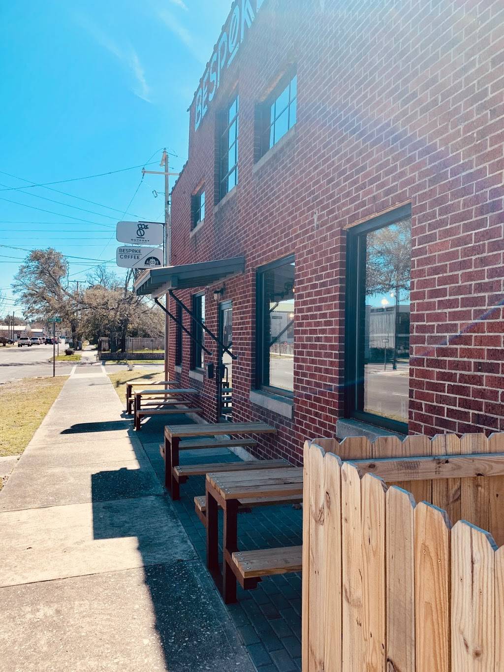 Alcove Beer Garden | restaurant | 348 Hutchison Ln, Wilmington, NC 28401, USA | 9104093894 OR +1 910-409-3894