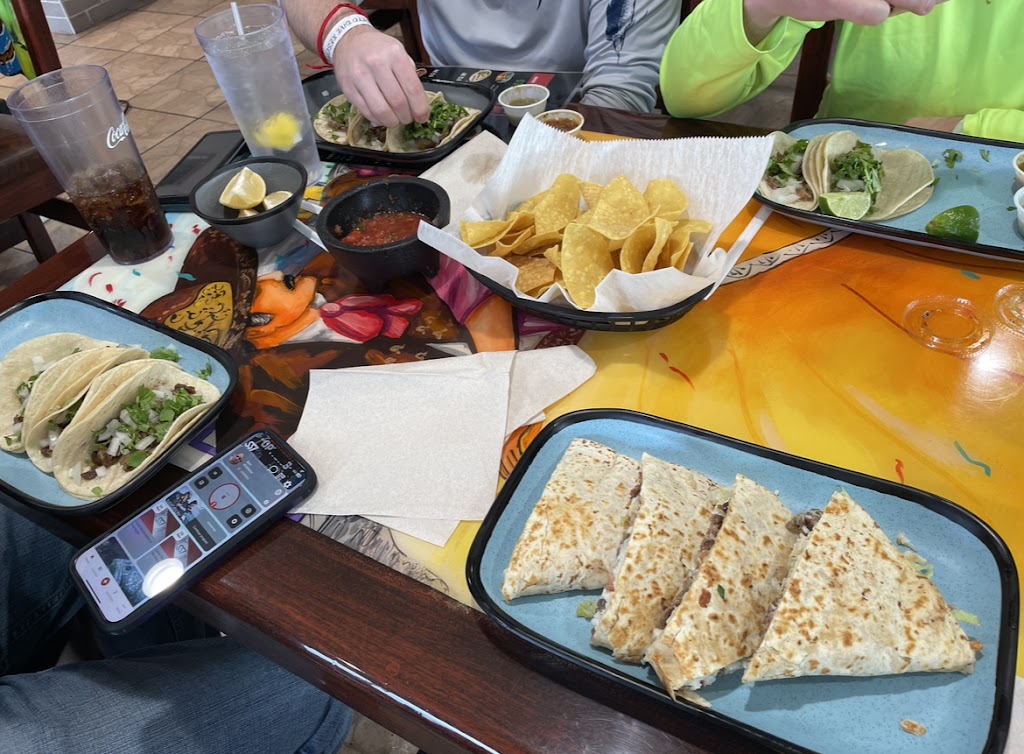 La Cocina Taqueria | restaurant | 515 E Noble Ave, Williston, FL 32696, USA | 3525290288 OR +1 352-529-0288