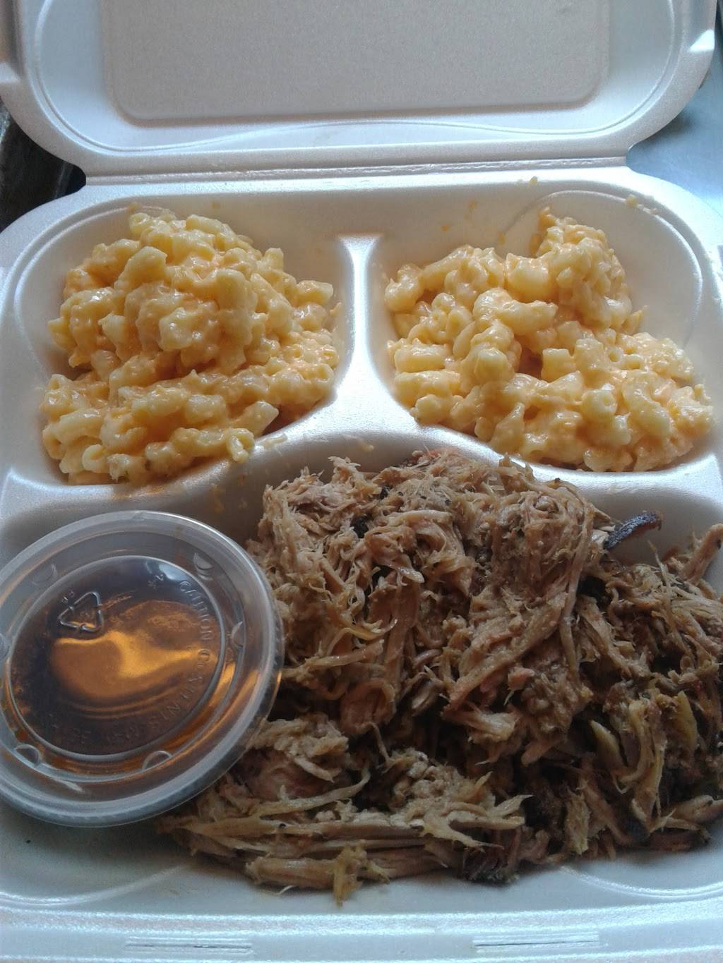 Grillineer BBQ | restaurant | 10106 McMullen Rd, Riverview, FL 33569, USA | 8134475189 OR +1 813-447-5189