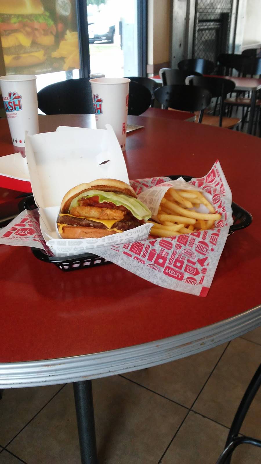 Jack in the Box | restaurant | 12325 Lake June Rd, Balch Springs, TX 75180, USA | 9723295990 OR +1 972-329-5990