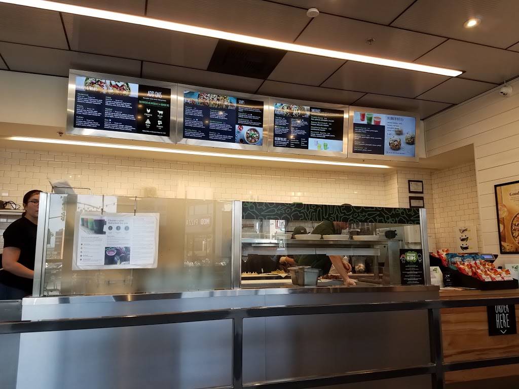 Freshii | restaurant | 3434 Arlington Ave, Riverside, CA 92506, USA | 9512289303 OR +1 951-228-9303