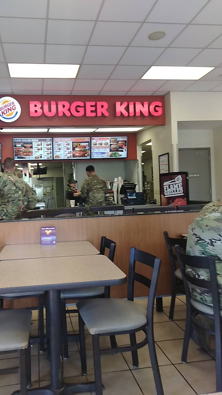 Burger King | restaurant | 7970 Strike Blvd, Fort Campbell, TN 42223, USA | 2706407283 OR +1 270-640-7283