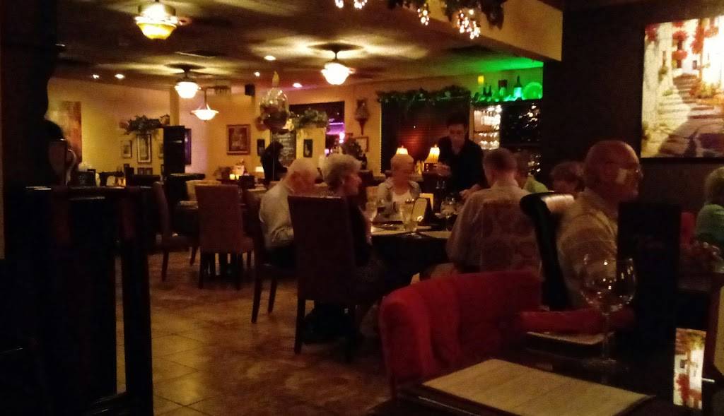 Lucarellis Italian Restaurant | restaurant | 1965 S Tamiami Trail, Venice, FL 34293, USA | 9414454755 OR +1 941-445-4755