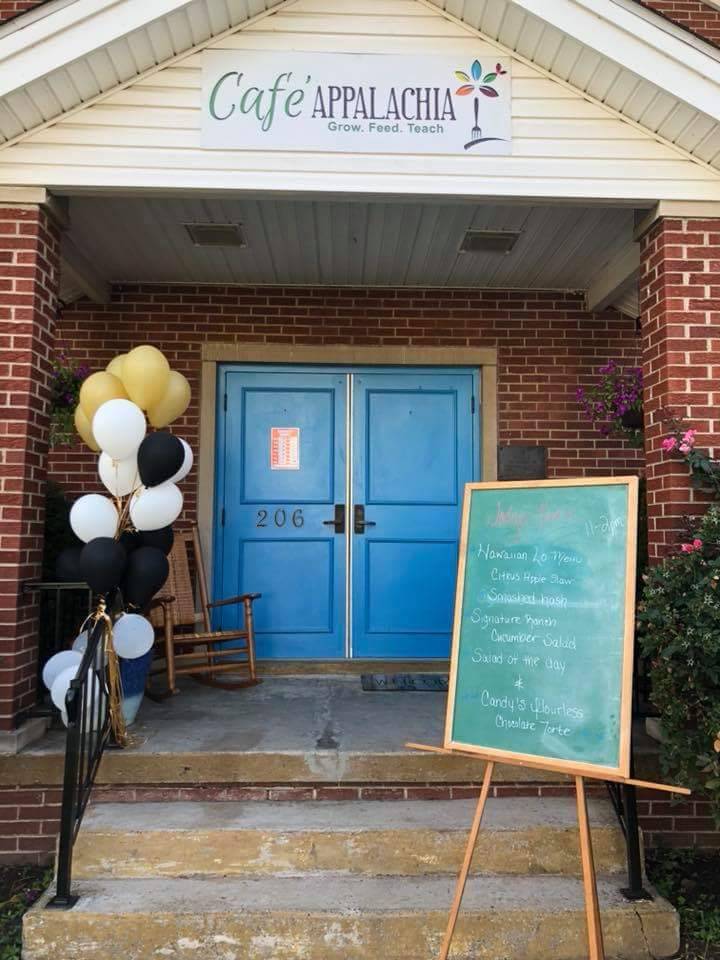 Cafe Appalachia | restaurant | 206 D St, South Charleston, WV 25303, USA | 6812655160 OR +1 681-265-5160