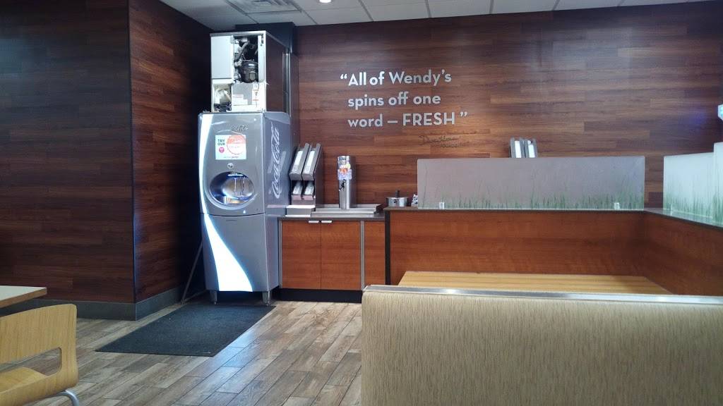 Wendys | restaurant | 930 E Connolly Ct, Park City, KS 67219, USA | 3167440450 OR +1 316-744-0450
