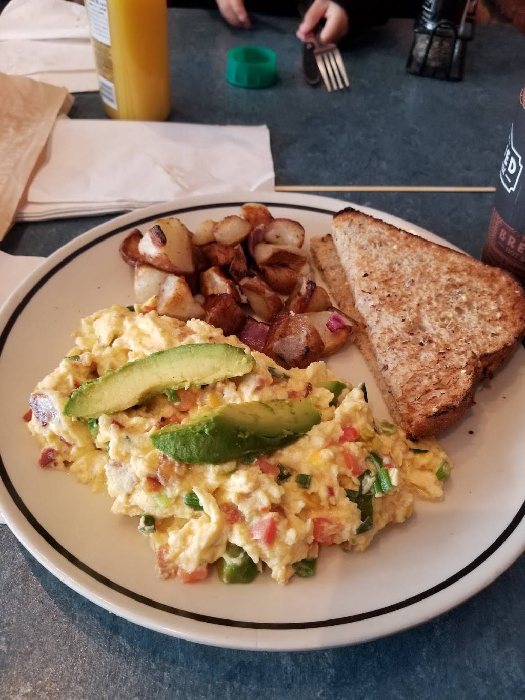 Corner Bakery Cafe | cafe | 100 N La Cienega Blvd, Los Angeles, CA 90048, USA | 3103589146 OR +1 310-358-9146